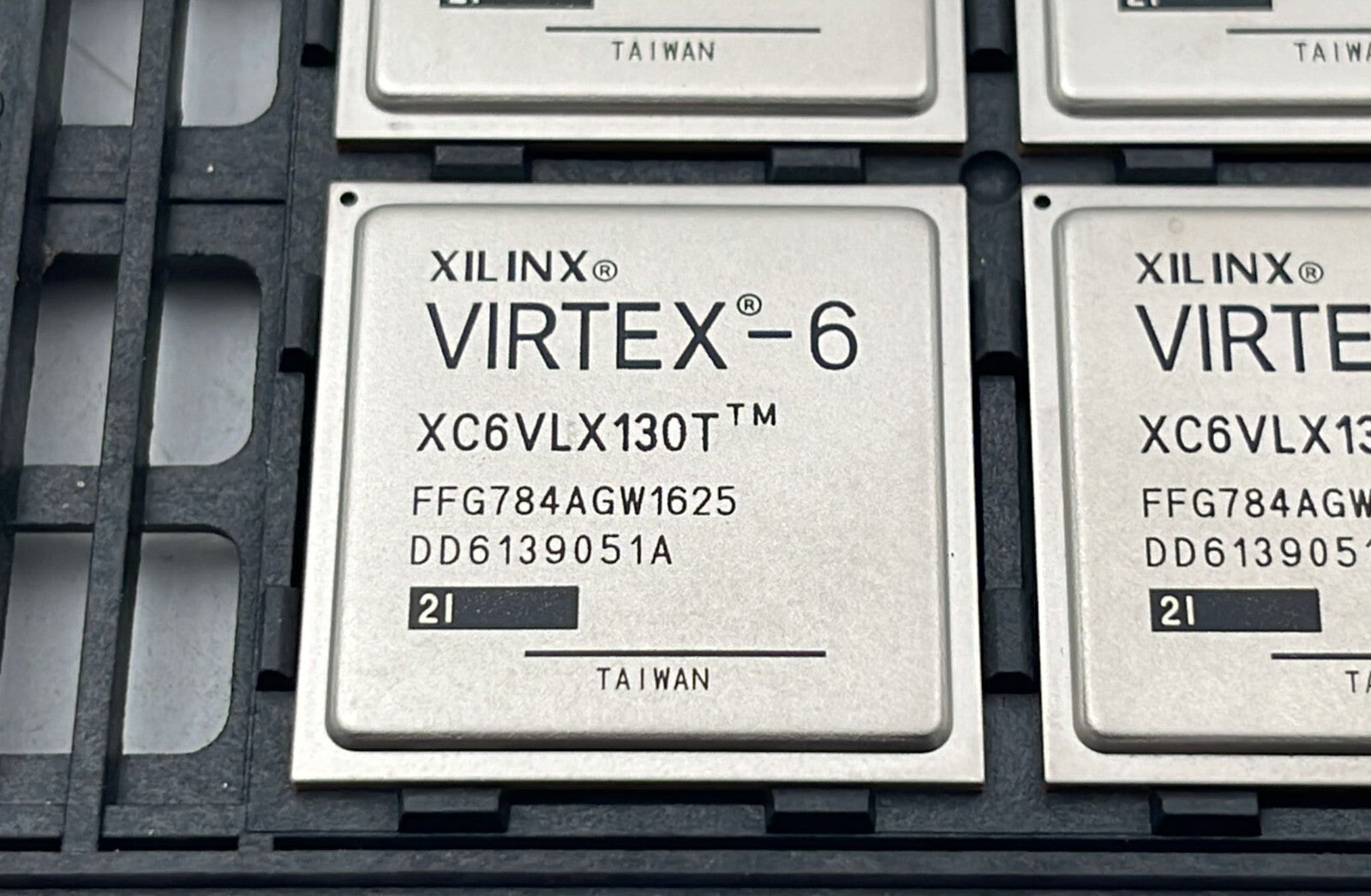 NEW - XILINX VIRTEX-6 XC6VLX130T FFG784AGW1625 DD6139051A