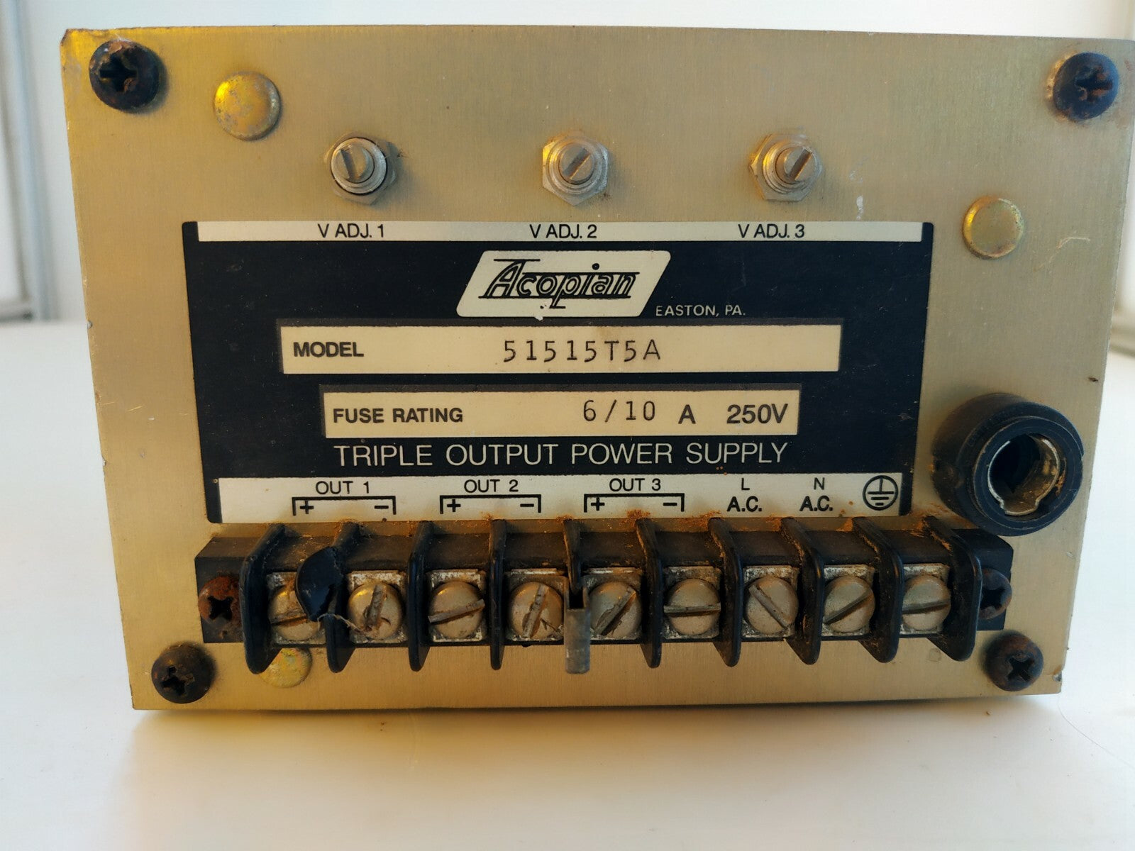 Acopian 51515t5a Power Supply