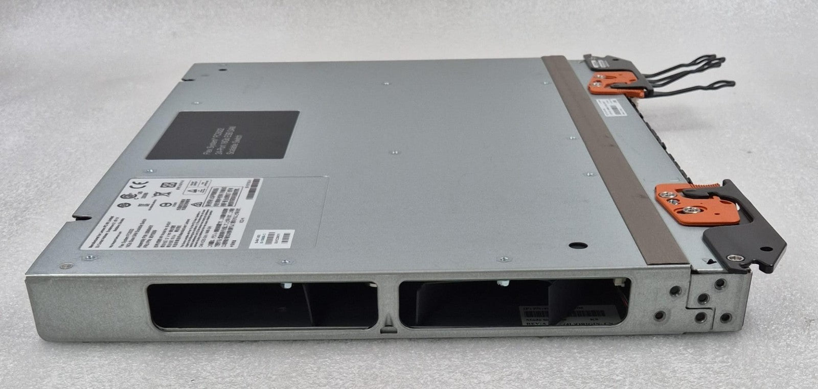 Lenovo FC5022 rear ventilation and port layout