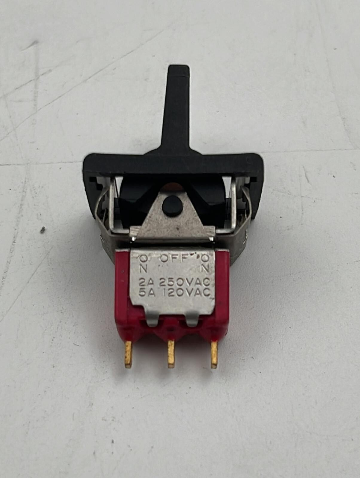 [LOT OF 30] C&K 7105 Paddle / Toggle Switch ON-OFF-ON  C&K 7105J61ZGE22