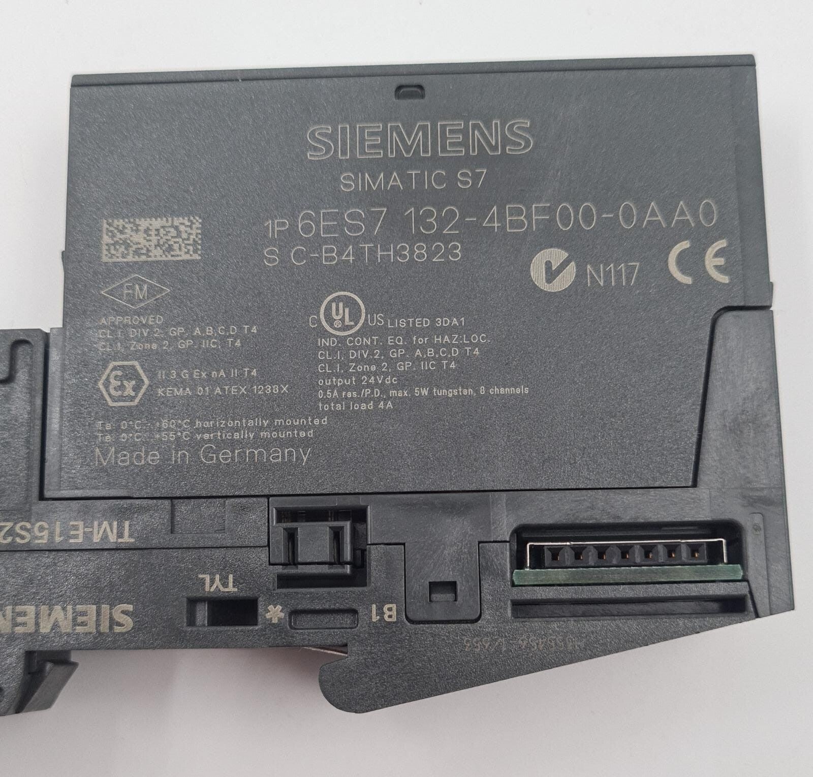 SIEMENS 6ES7 193-4CA40-0AA0 Terminal Module 8 DO TM-E15S26-A1 & 132-4BF00-0AA0