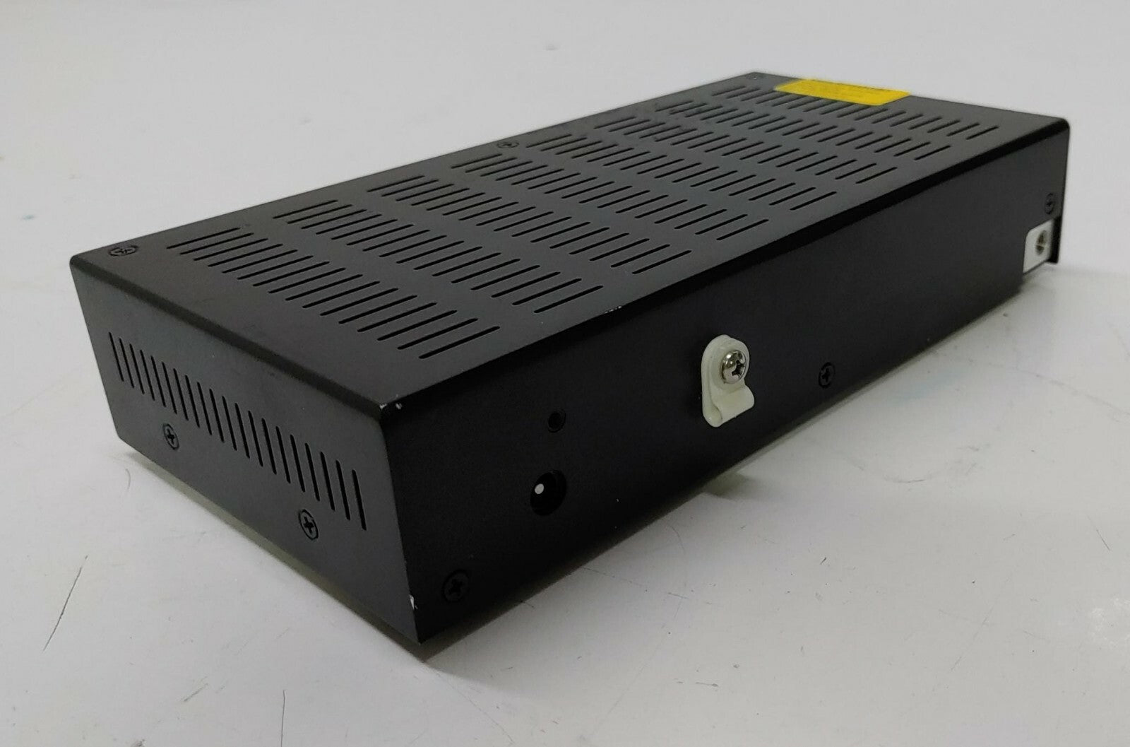 MRV ENTRY - LEVEL NID - 4X RJ45 10/100BASET AND 2 X 100FX SFP OS606