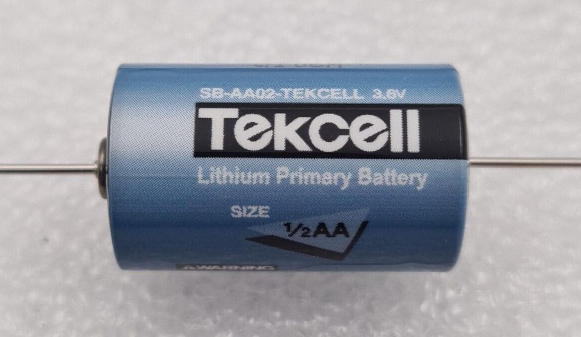 [LOT 30] NEW - Tekcell SB-AA02-TEKCELL 3.6V Lithium Primary Battery 1/2AA