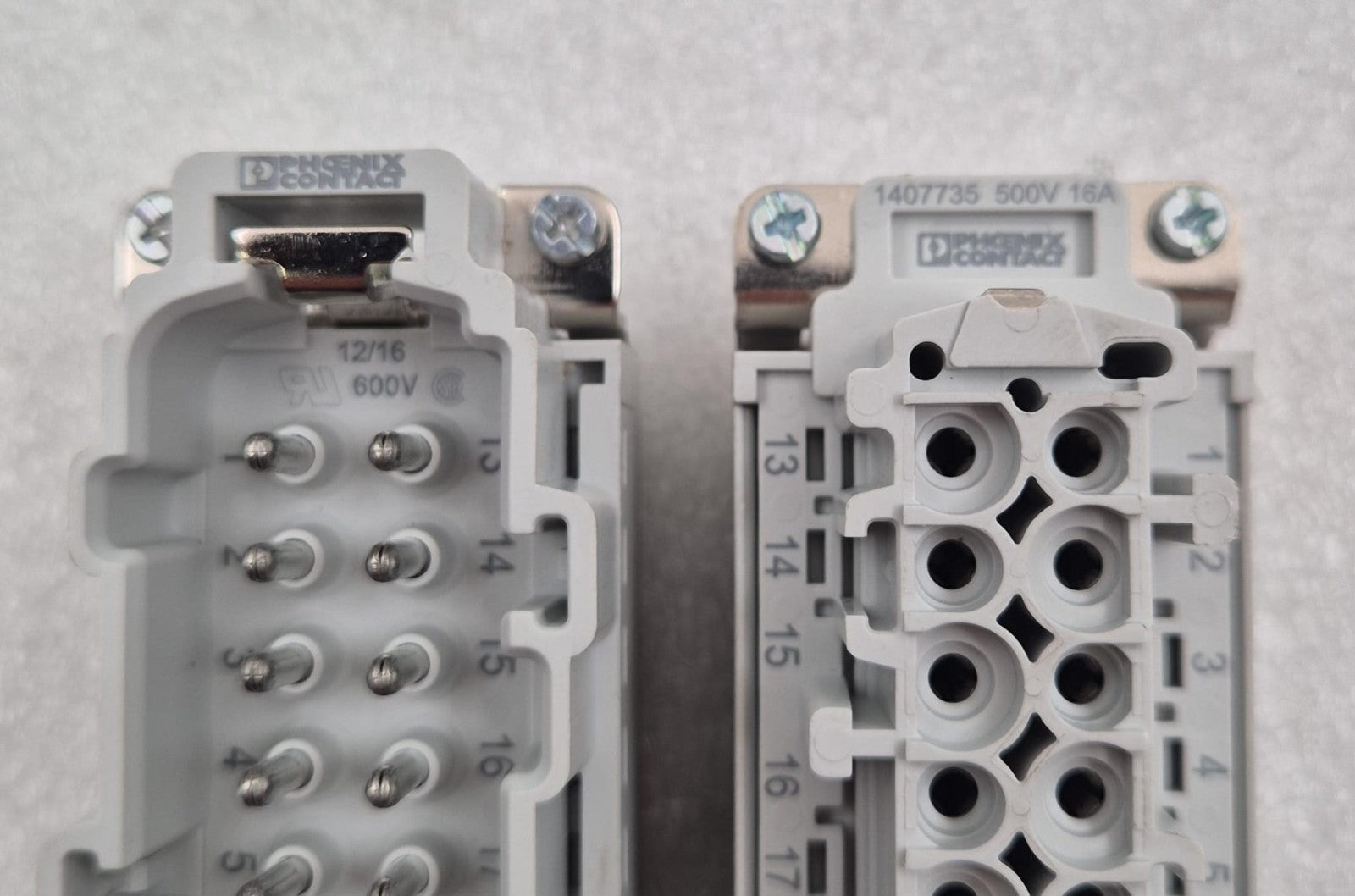 PHOENIX 1407735 HC-B 24-I-PT-F & 1407736 HC-B 24-I-PT-M Connector Heavy Duty