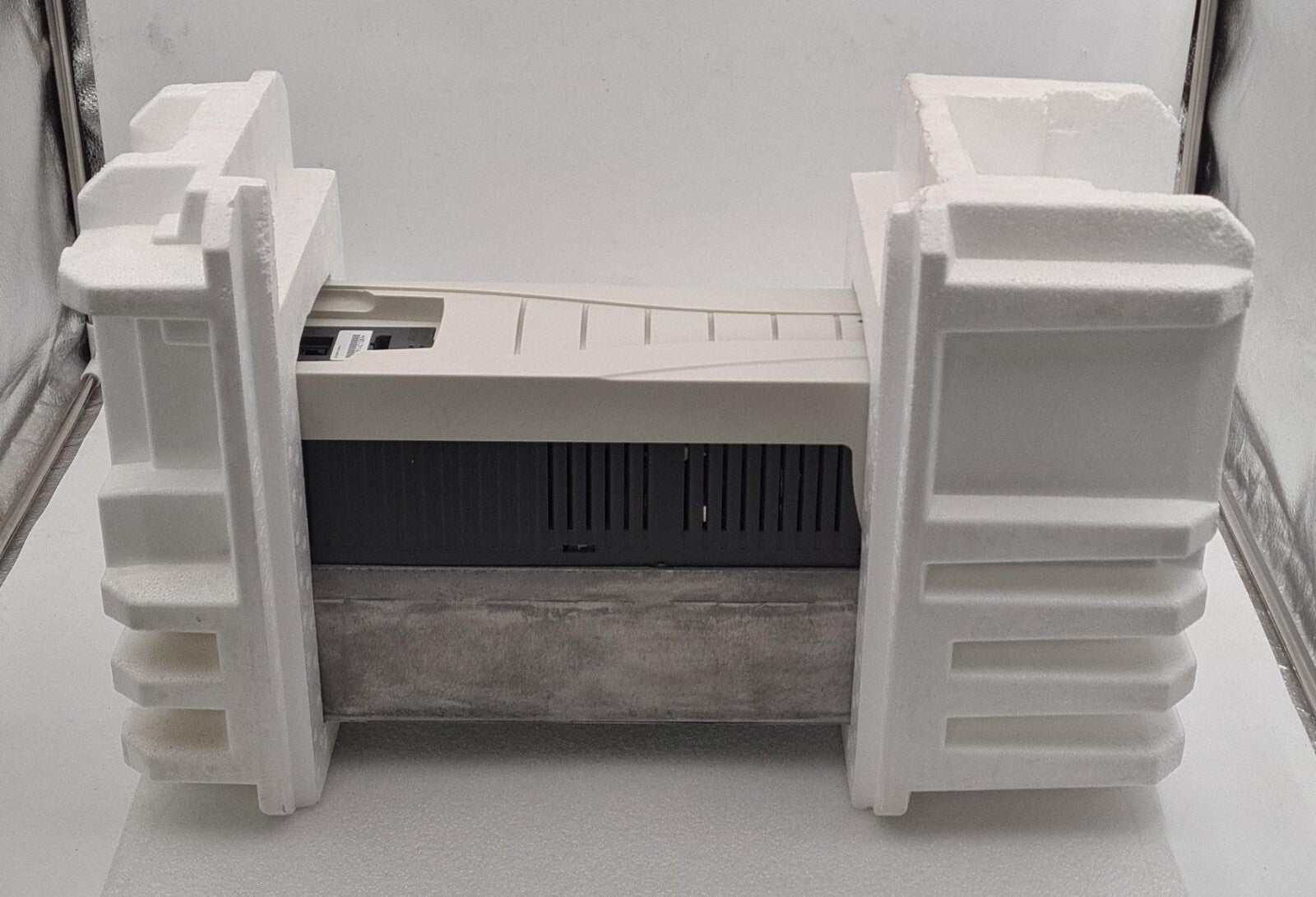 NEW - ABB Oy ACS550-01-015A-4 Inverter W/ ACS-CP-A 64691473 Control Panel