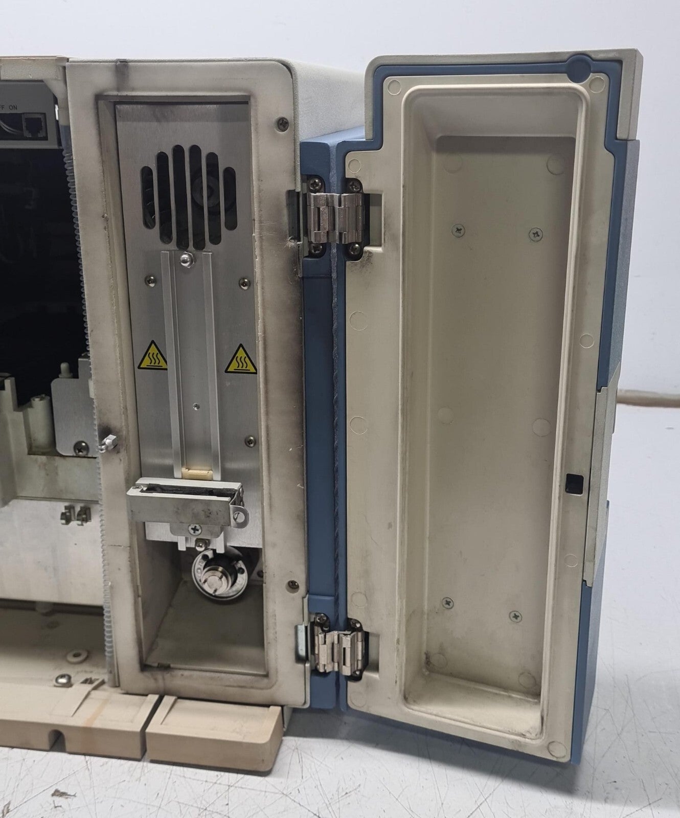 Thermo Fisher SCIENTIFIC ACCELA Autosampler 60057-60020 **AS-IS**