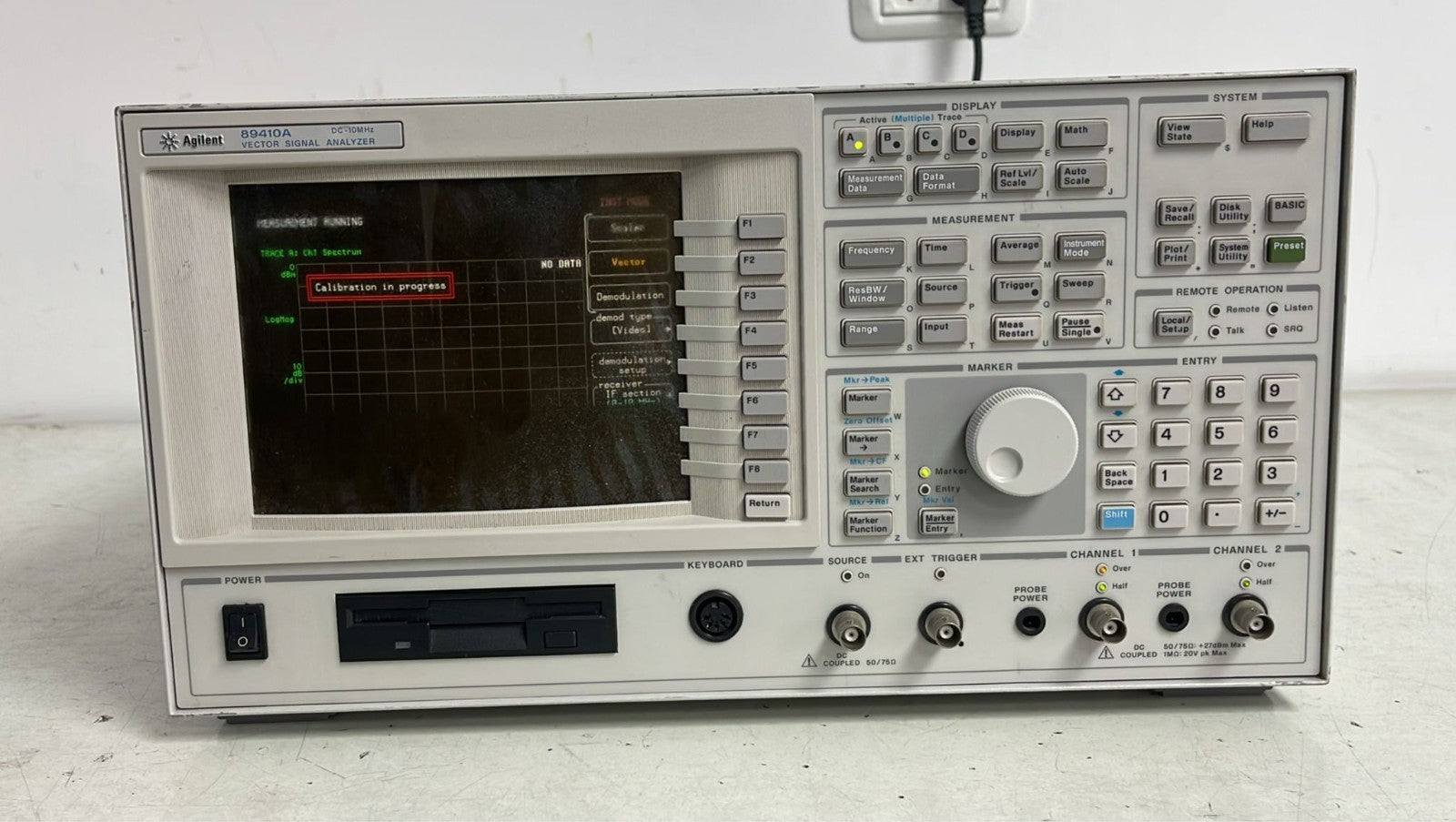 Agilent 89410A Vector Signal Analyzer DC-10 MHz OPT AYA & AY7