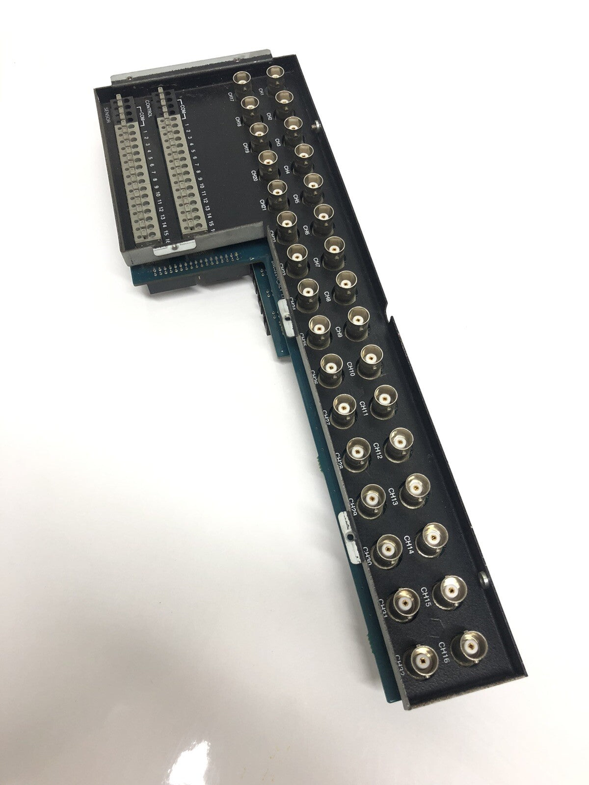 2x Xilinx Spartan XC2S150E Video Controller CCTV Capture Card 7016 (7008)_Rev2.0