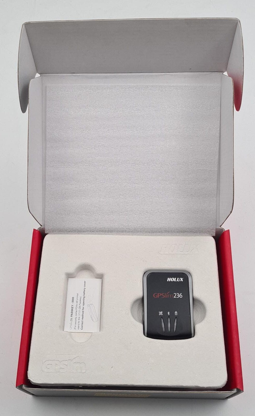 Holux GPSlim236 GR-236 96033-00 Wireless GPS Receiver Bluetooth - KIT