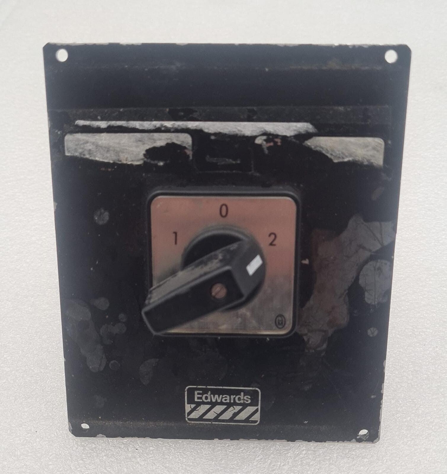 3-way Transfer Switch Select T3-4-8213 KE2 5E4 25AMP 600VAC for Edwards