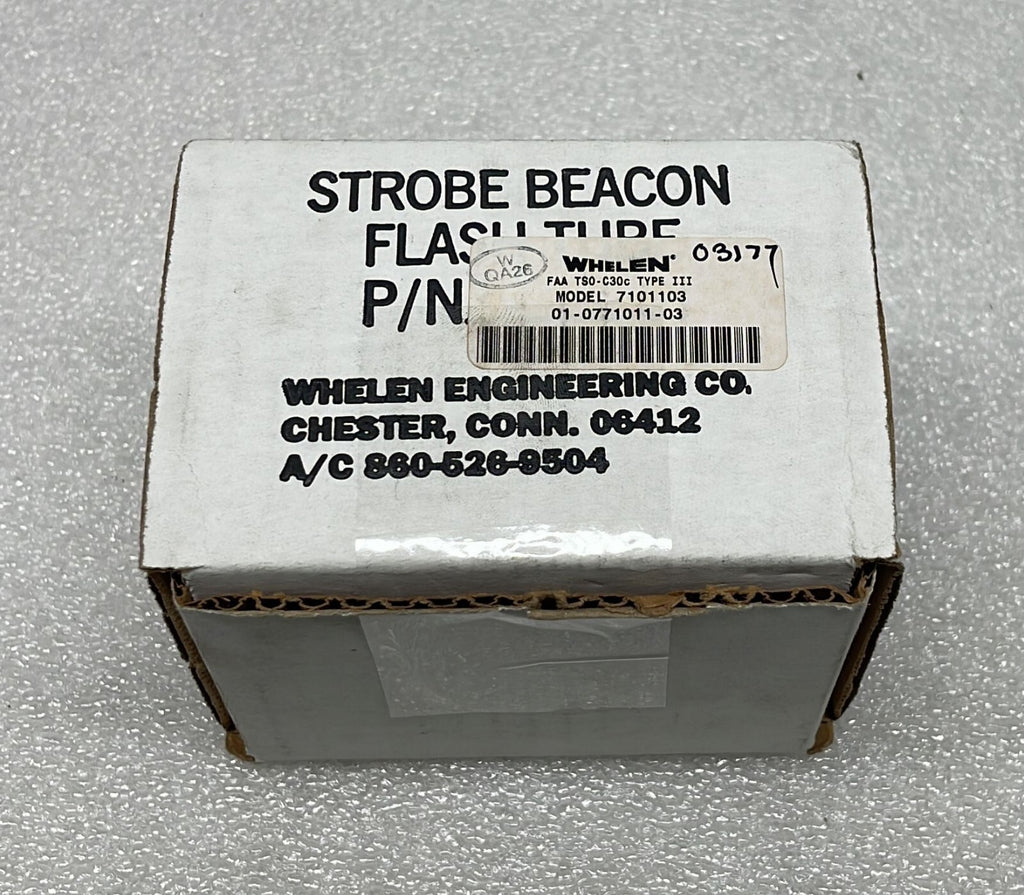 WHELEN Strobe Beacon 7101103 01-0771011-03 28VDC CESSNA LED TAIL POSITION LIGHT