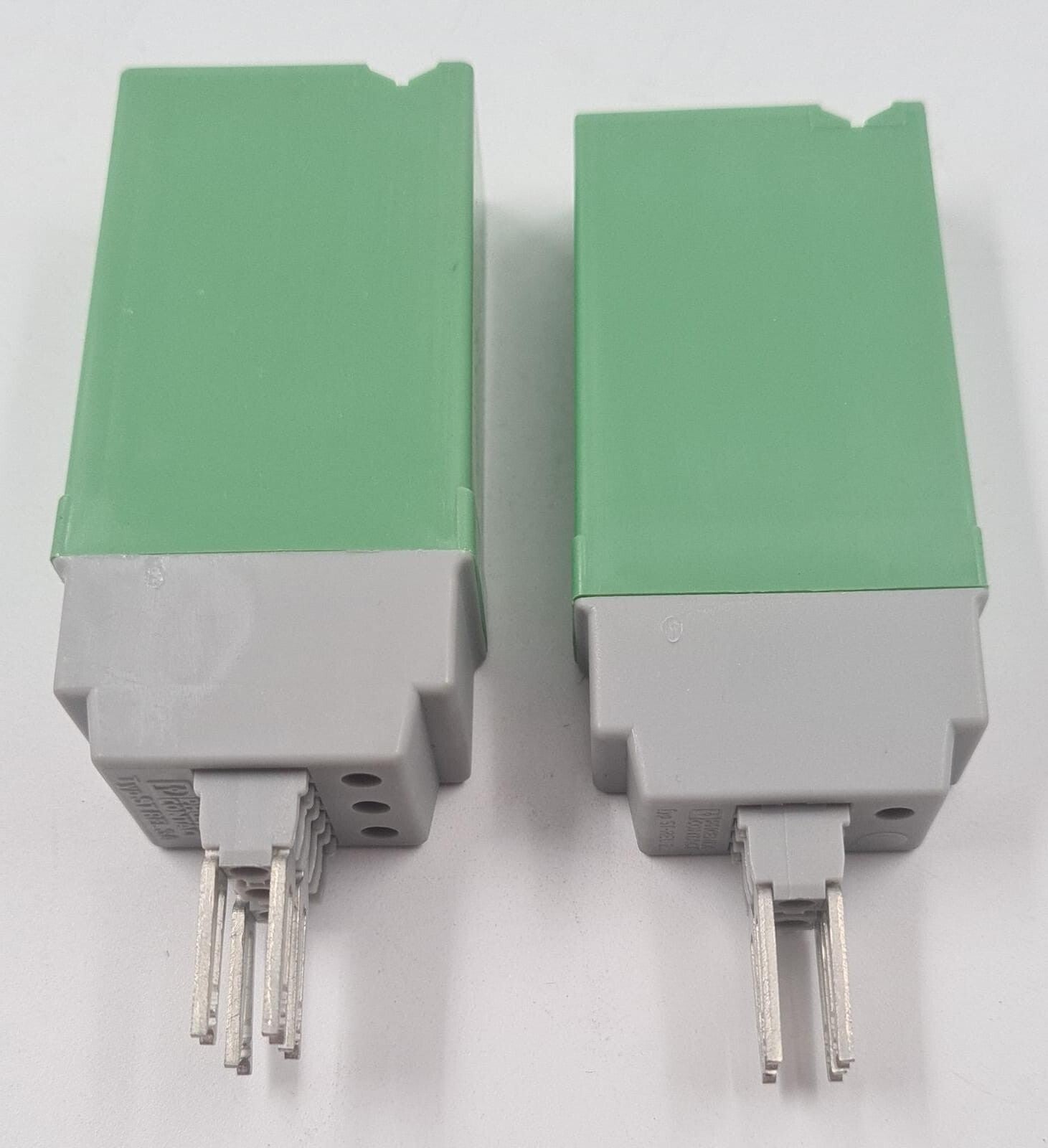 PHOENIX CONTACT 2903228 ST-OV3 & 2911692 ST-OE2 ISOLATION I/O Solid State Relay