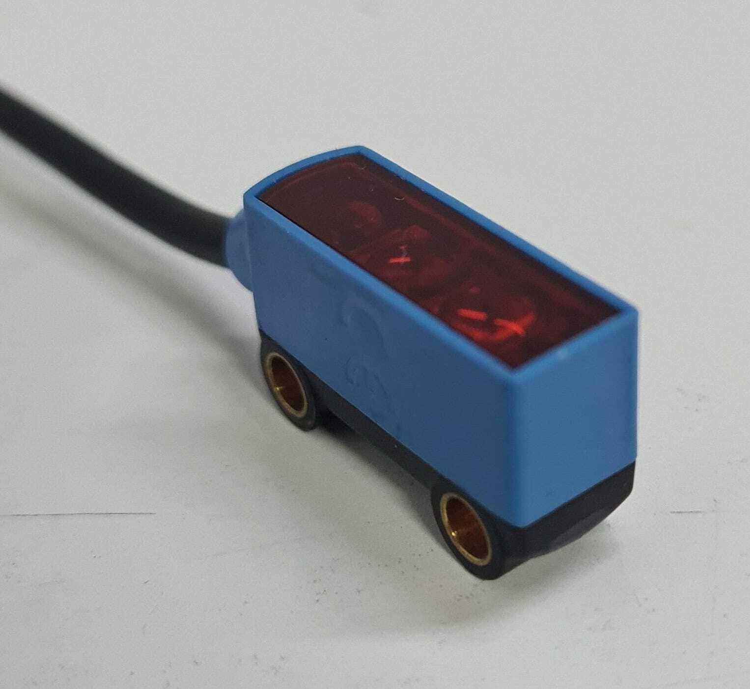 SICK WTB2S-2P3110 1064395 Optical Photoelectric Sensor Light Switch Miniature