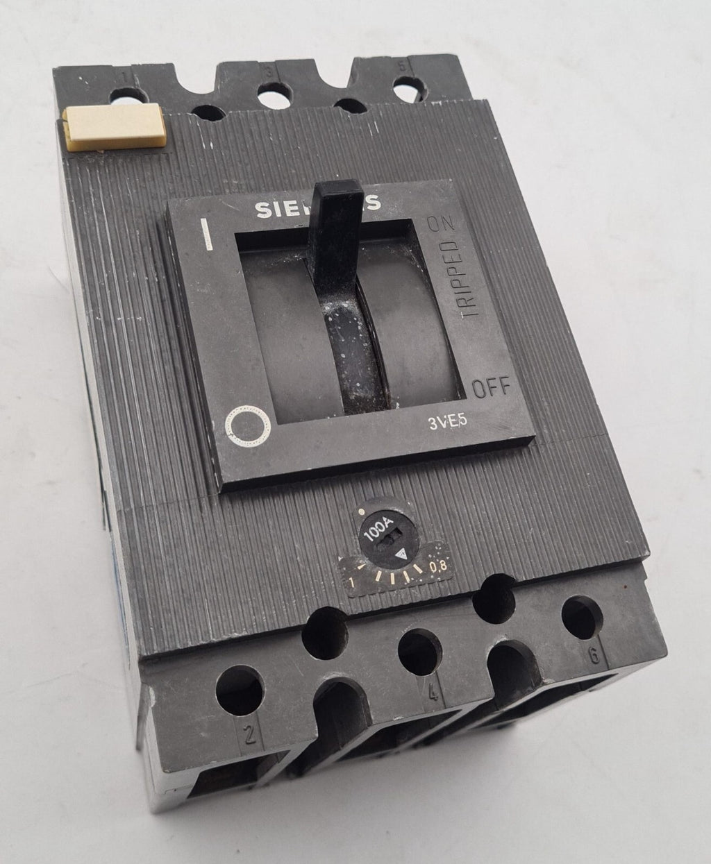 SIEMENS 3VE5 3VE5201-0CT00 VDE 0660 IEC 157-1 CIRCUIT BREAKER