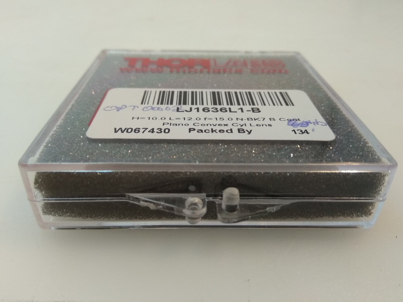 Thorlabs LJ1636L1-B Plano Convex Cylindrical Lenses N Bk7 Ar Coating 650 1050 nm