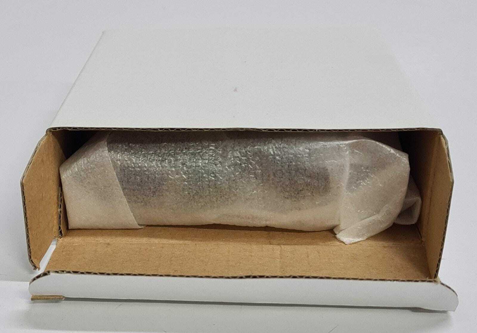 [LOT 5] NEW - ATEN ALTUSCN PS/2 CPU Module KVM Switch KA9520-A W/ Rack Mount Kit