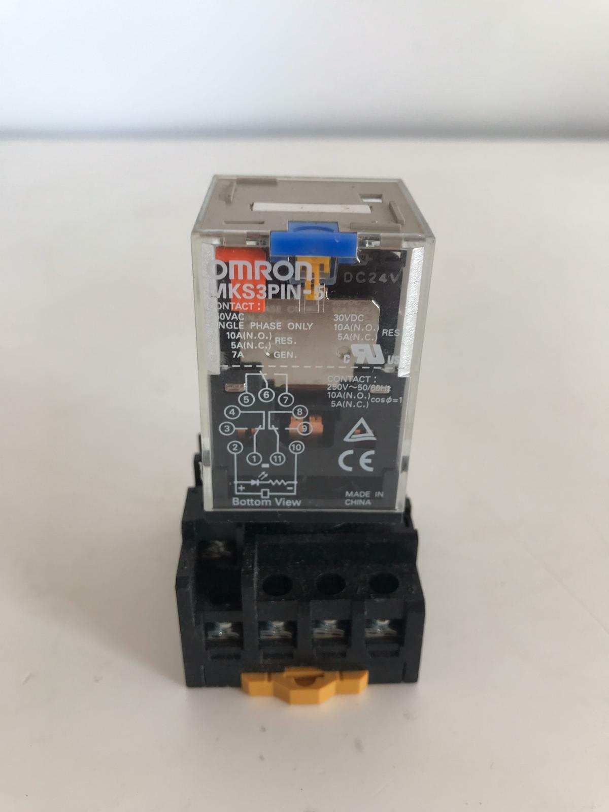 [Lot of 3]  Omron Automation and Safety MKS3PIN-5 DC12 653