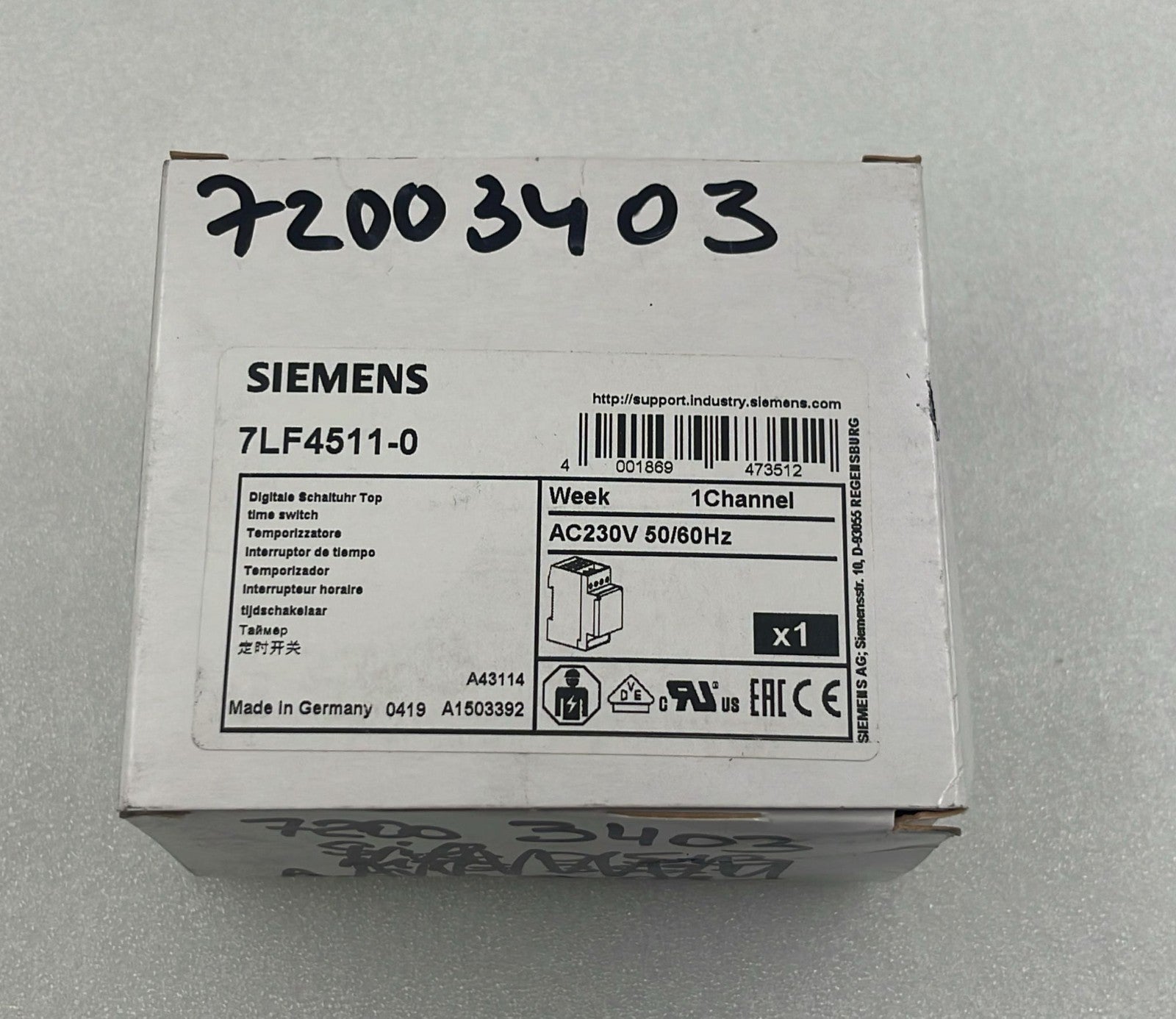 Siemens 7LF4511-0 analog time switch retail box front view