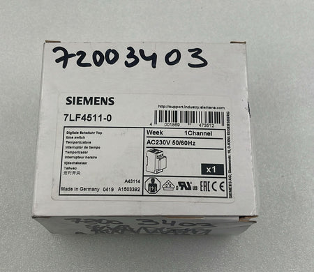 Siemens 7LF4511-0 analog time switch retail box front view