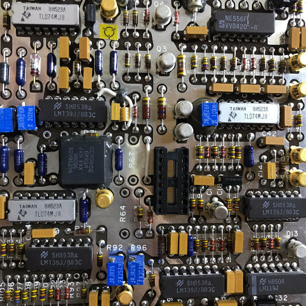 Aircraft Motorola tl074mjb ccr08cg ccr08cg lrjr26 transistors for Chip Recovery
