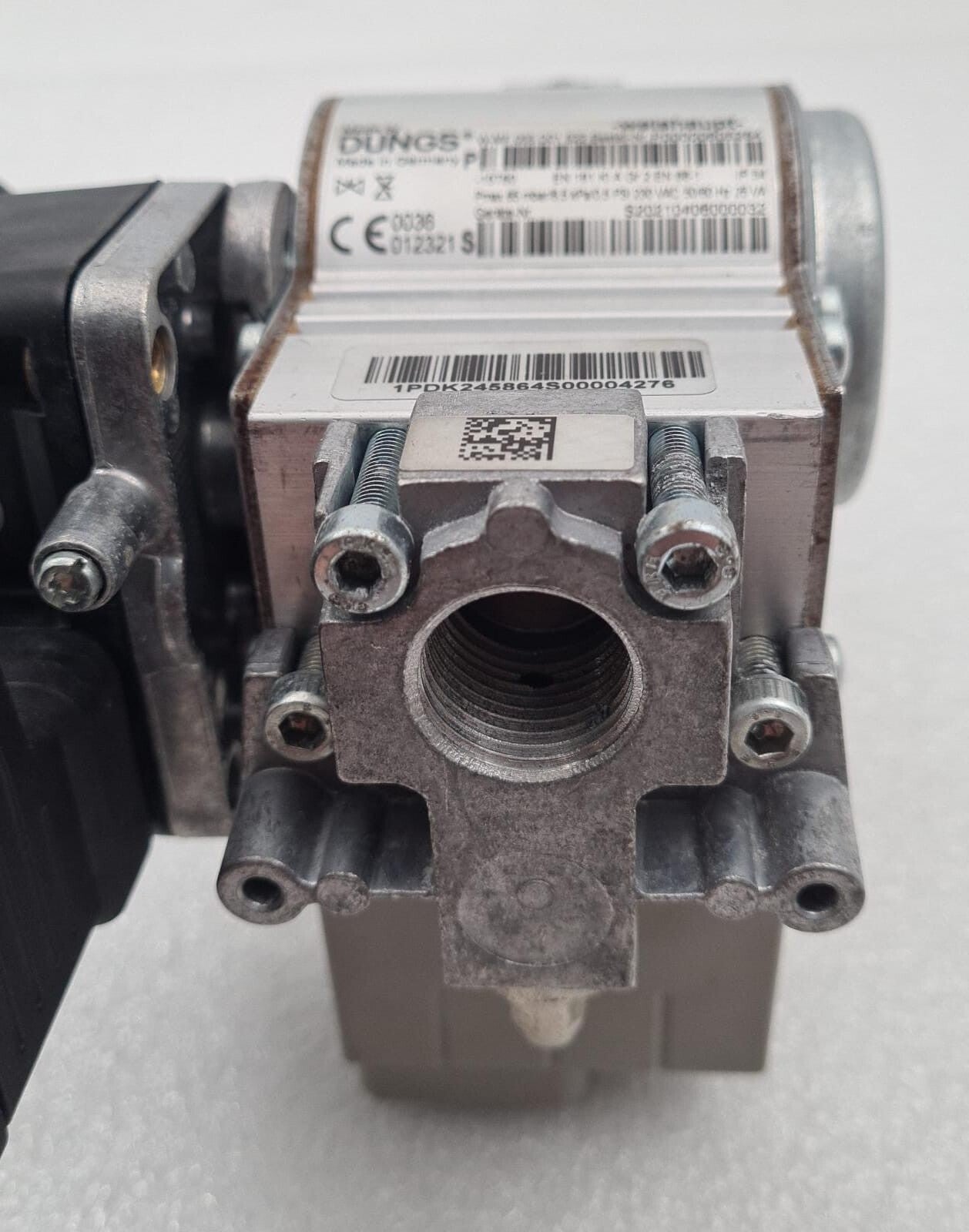 DUNGS Weishaupt Control Gas Valve W-MF 055 D01 S22 605284 W/ GW 50 A5/1 **AS-IS