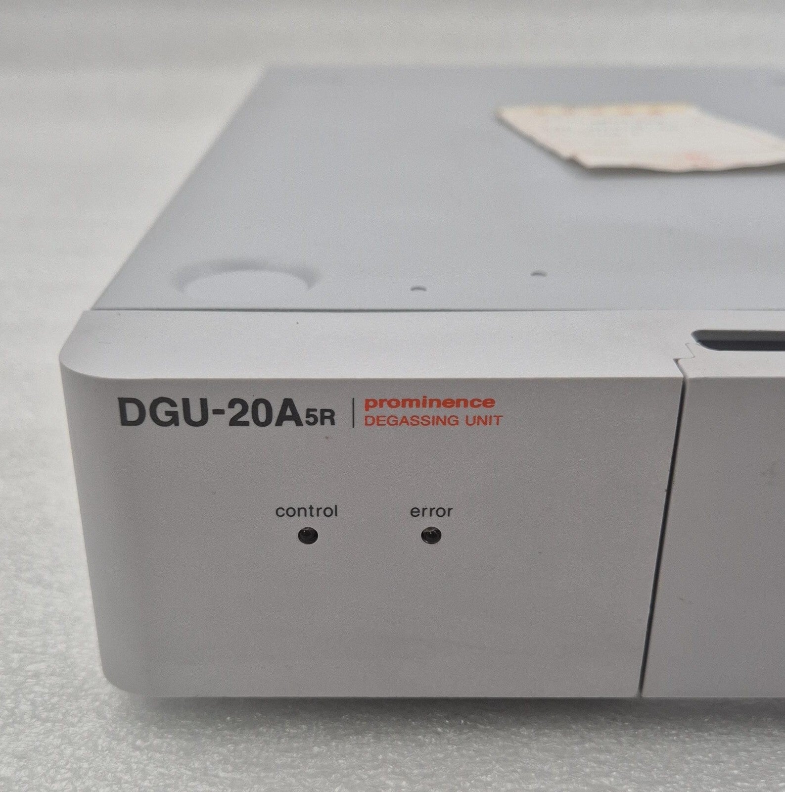 SHIMADZU DGU-20A5R Prominence DEGASSING UNIT 228-45019-42 HPLC & RESORVOIR TRAY