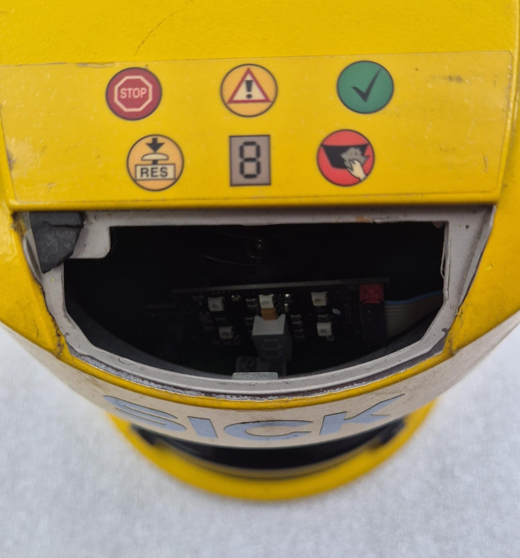 SICK S30A-4011DA 1028936 Safety Laser Scanner S30A-XXXXDA **FOR PARTS**