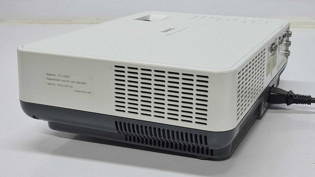 SANYO PLC-XW57 PRO xtraX Multiverse Projector POA-LMP122