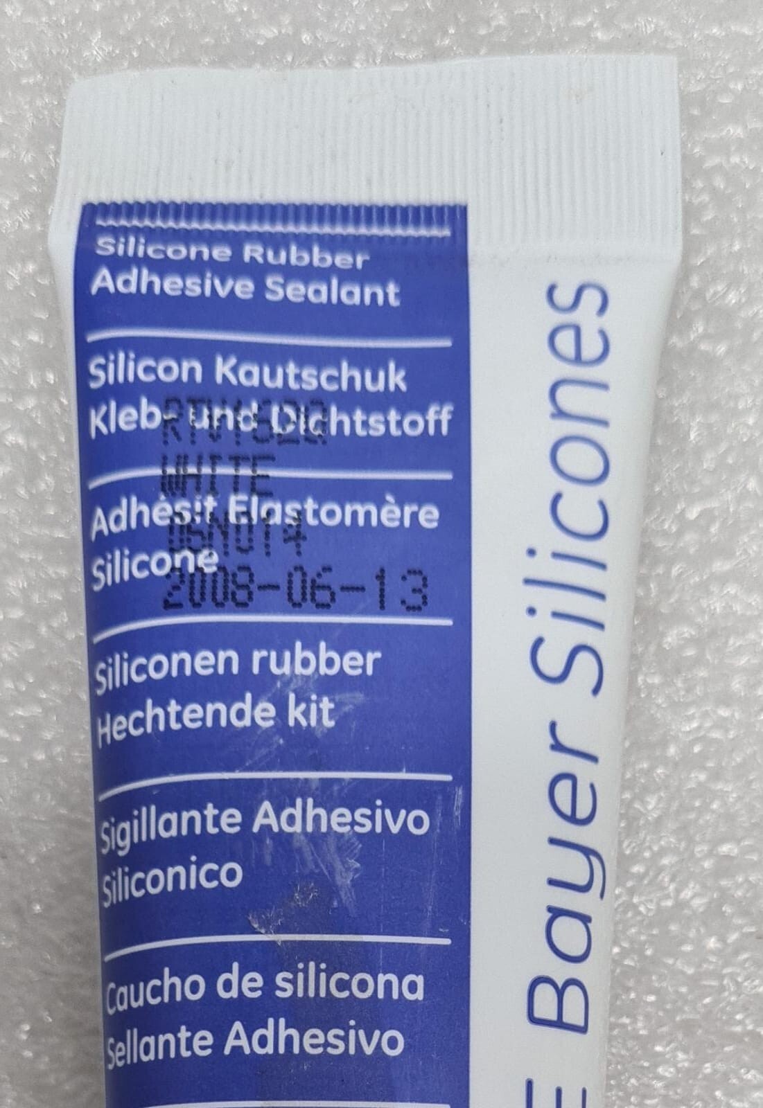 GE Bayer Silicones RTV162Q 06N014 WHITE Silicone Rubber Adhesive Sealant 82.2 ml