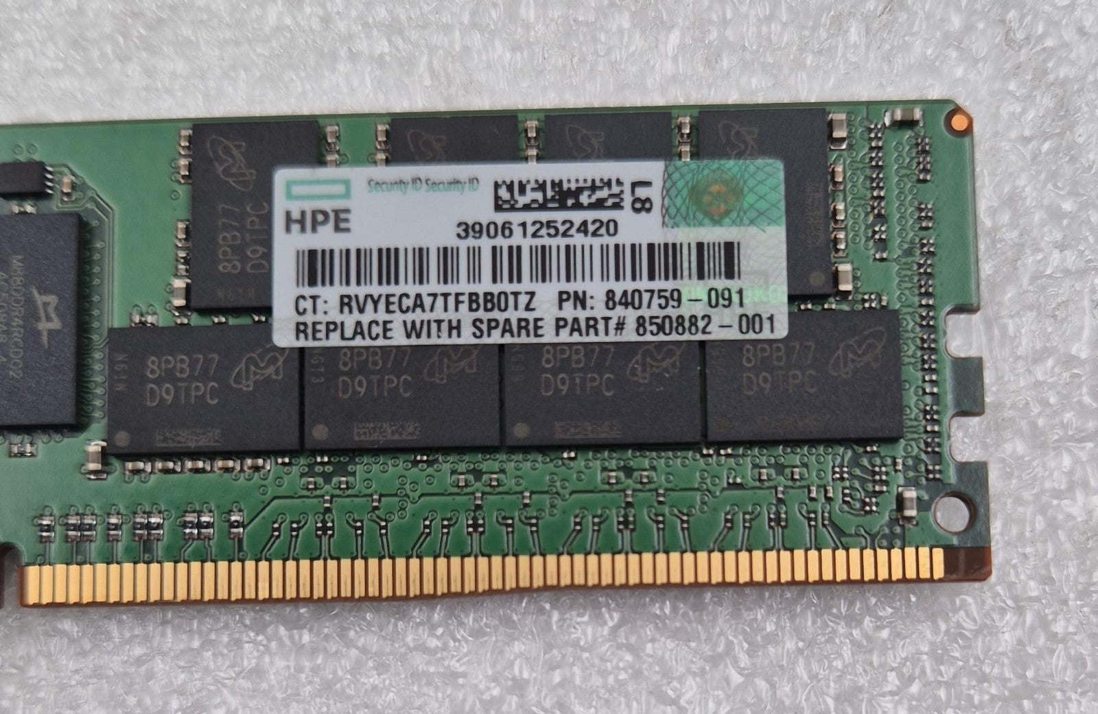 Micron 64GB 4DRX4 PC4-2666V MTA72ASS8G72LZ-2G6B2QK Server Memory RAM *HPE*
