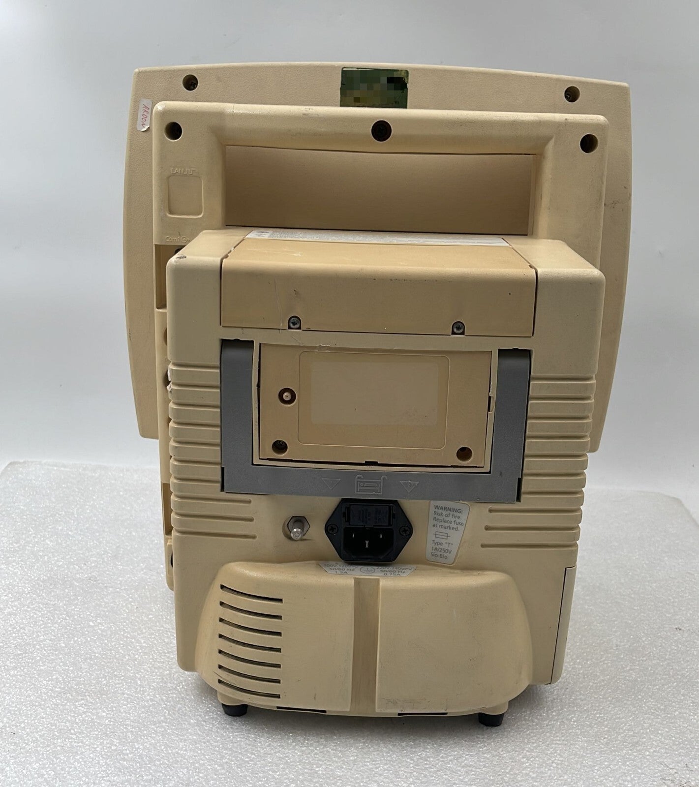 CSI Criticare Systems CSI8100 Monitor **AS IS