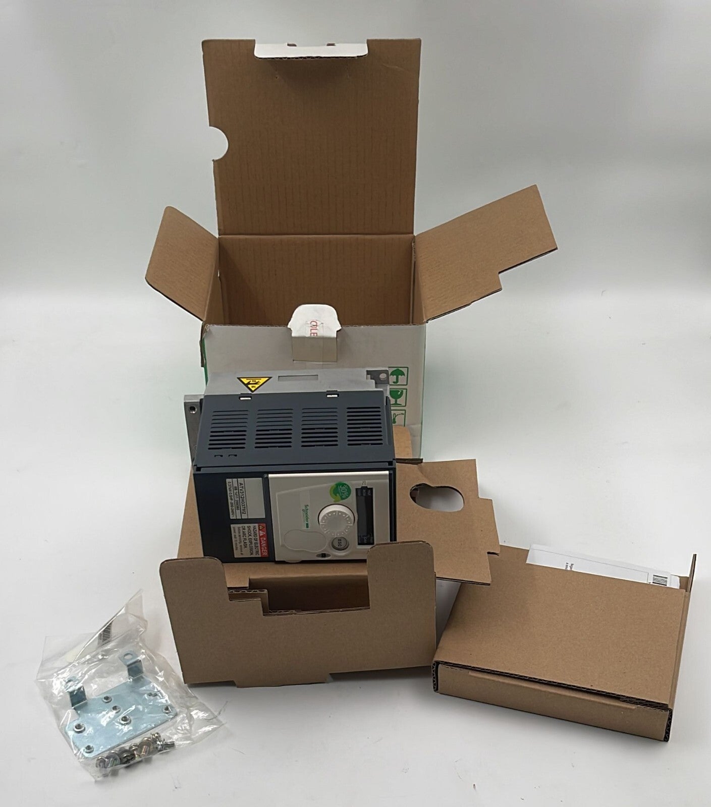 NEW- Schneider Electric Altivar ATV312H037M2 Variable Speed Drive VFD