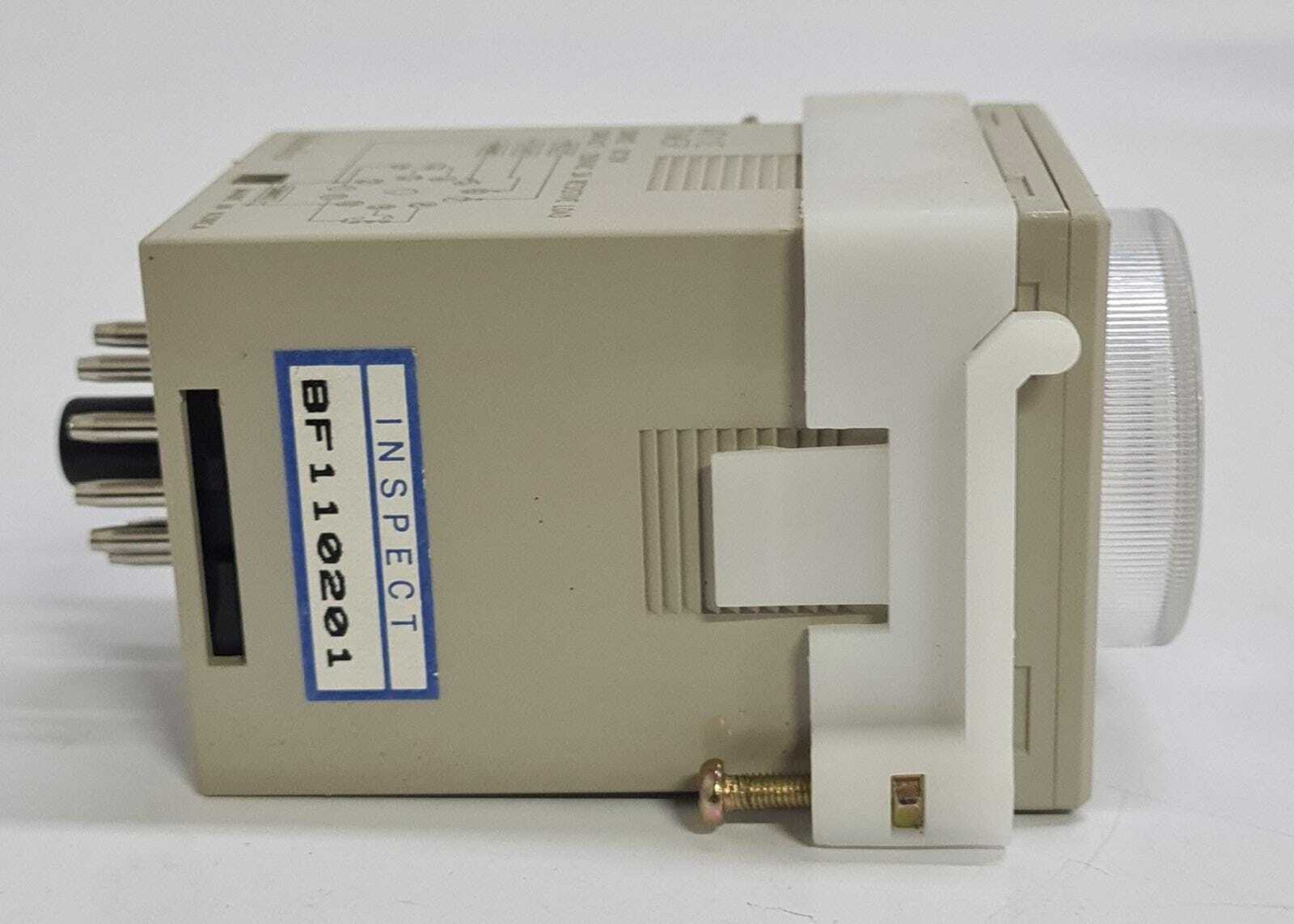 NEW - Autonics AUTO TIMER AT11E TIMER 12V