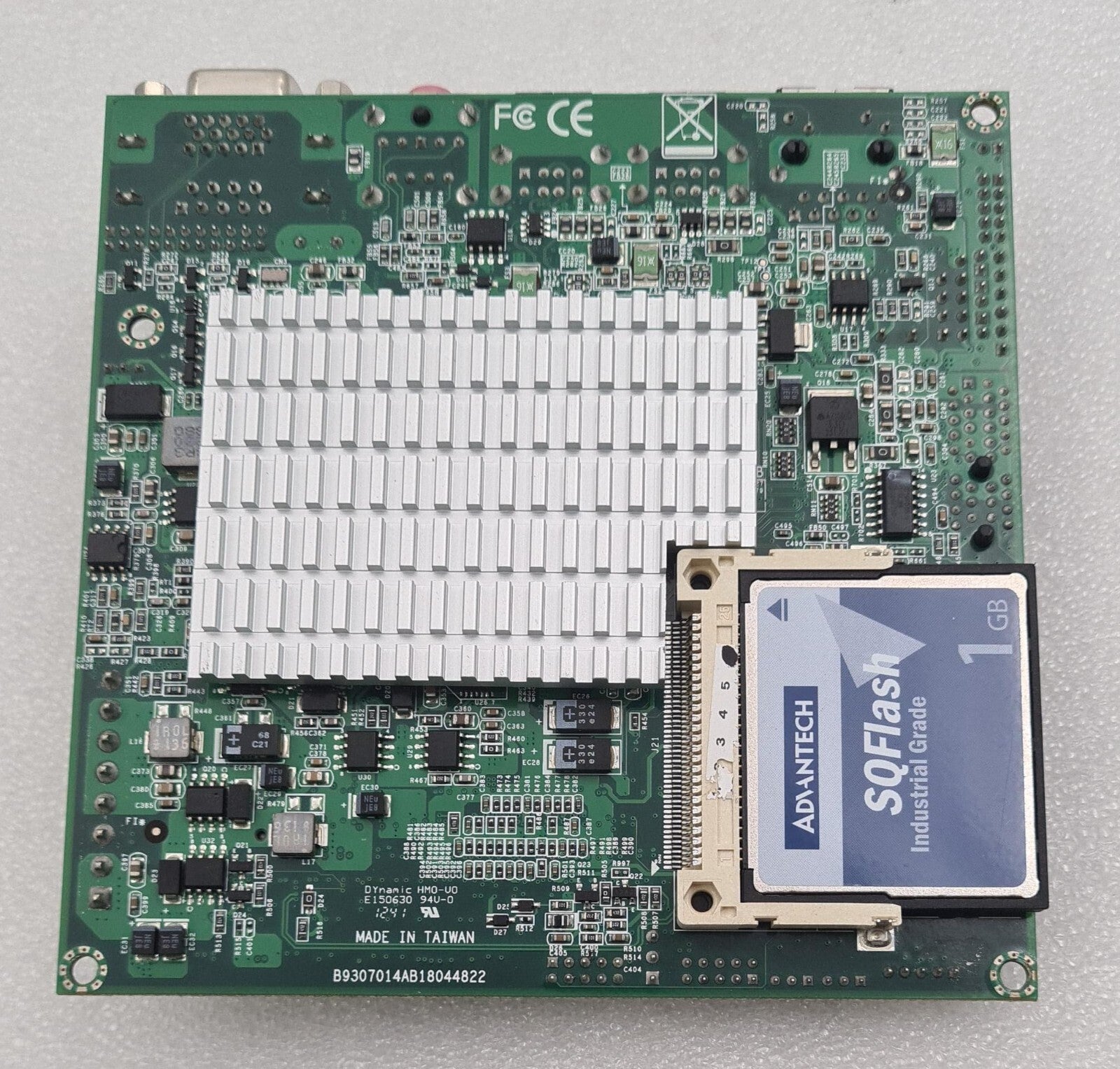 ADVANTECH B9307014AB18044822 Mainboard W/ 1G DDR2 & SQflash 1GB