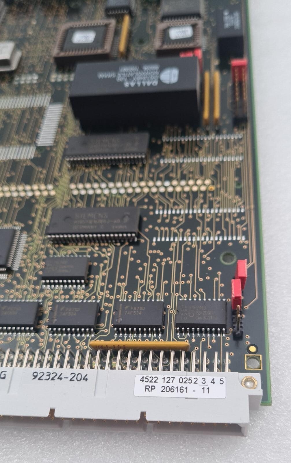 Philips medical imaging PCB edge connector interface
