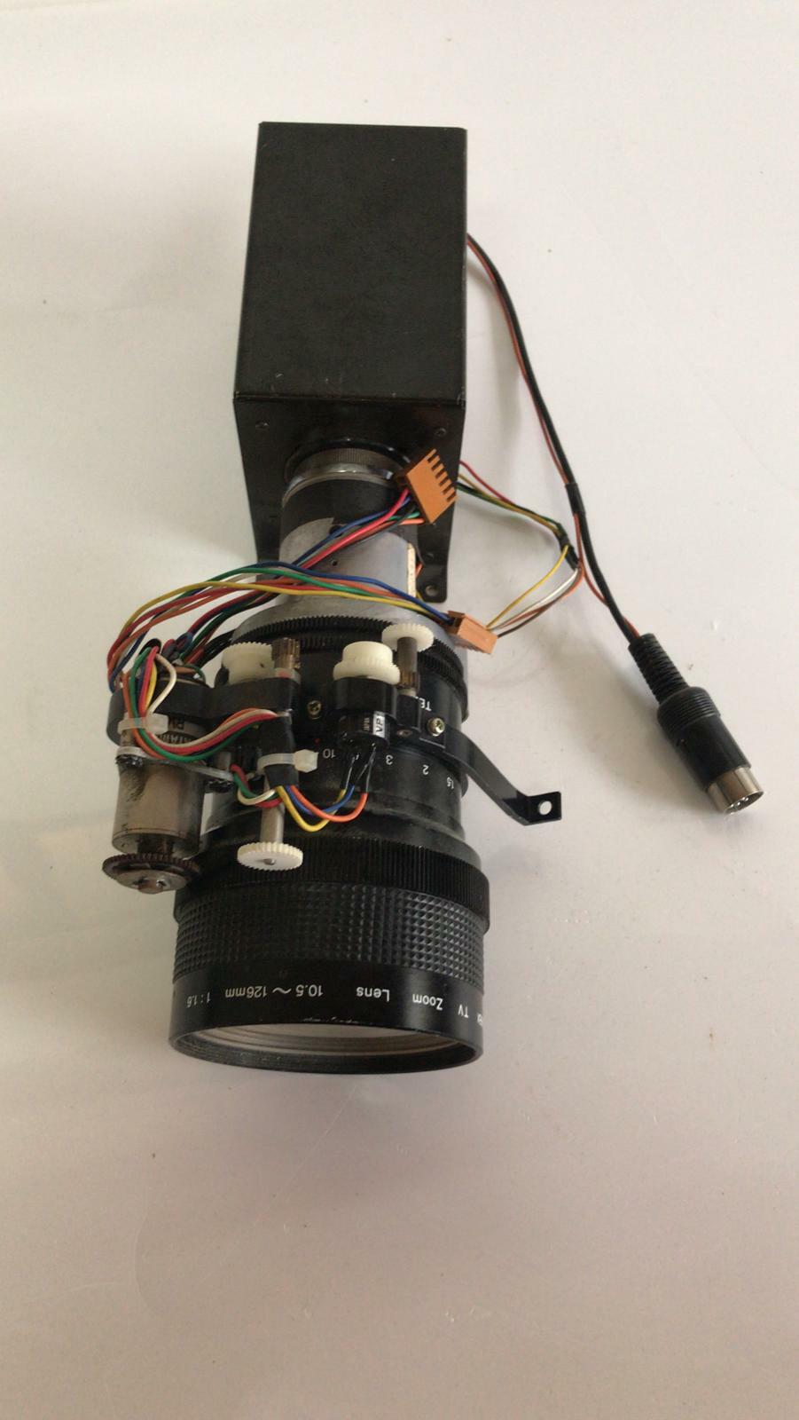 ELBEX Camera With AUTO Motorized TV Zoom Lens p10132 10.5~126MM 1:1.6