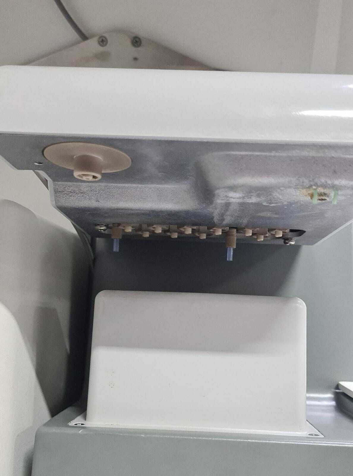 Roche GS Junior 454 Sequencing Unit 05 526 337 001 DNA Genome Sequencer