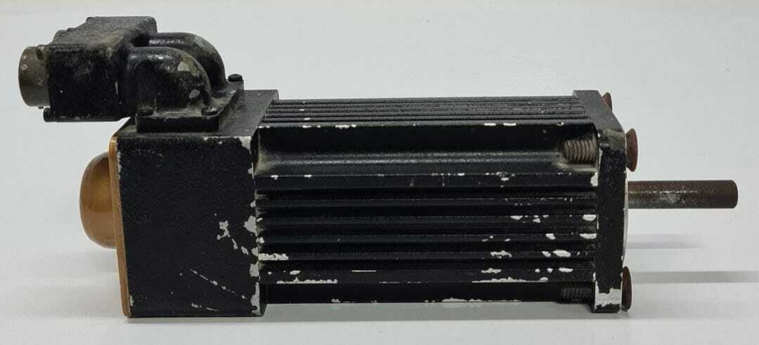 Kollmorgen B-102-A-21 Goldline Brushless P.M. Servomotor Servo Motor 7500Rpm