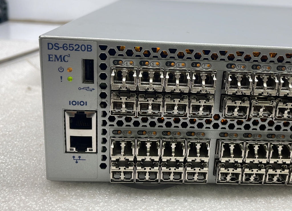 Brocade 6520 EMC DS-6520B 96-Port Fiber Channel Switch 100-652-862-00 W/ 96* SFP