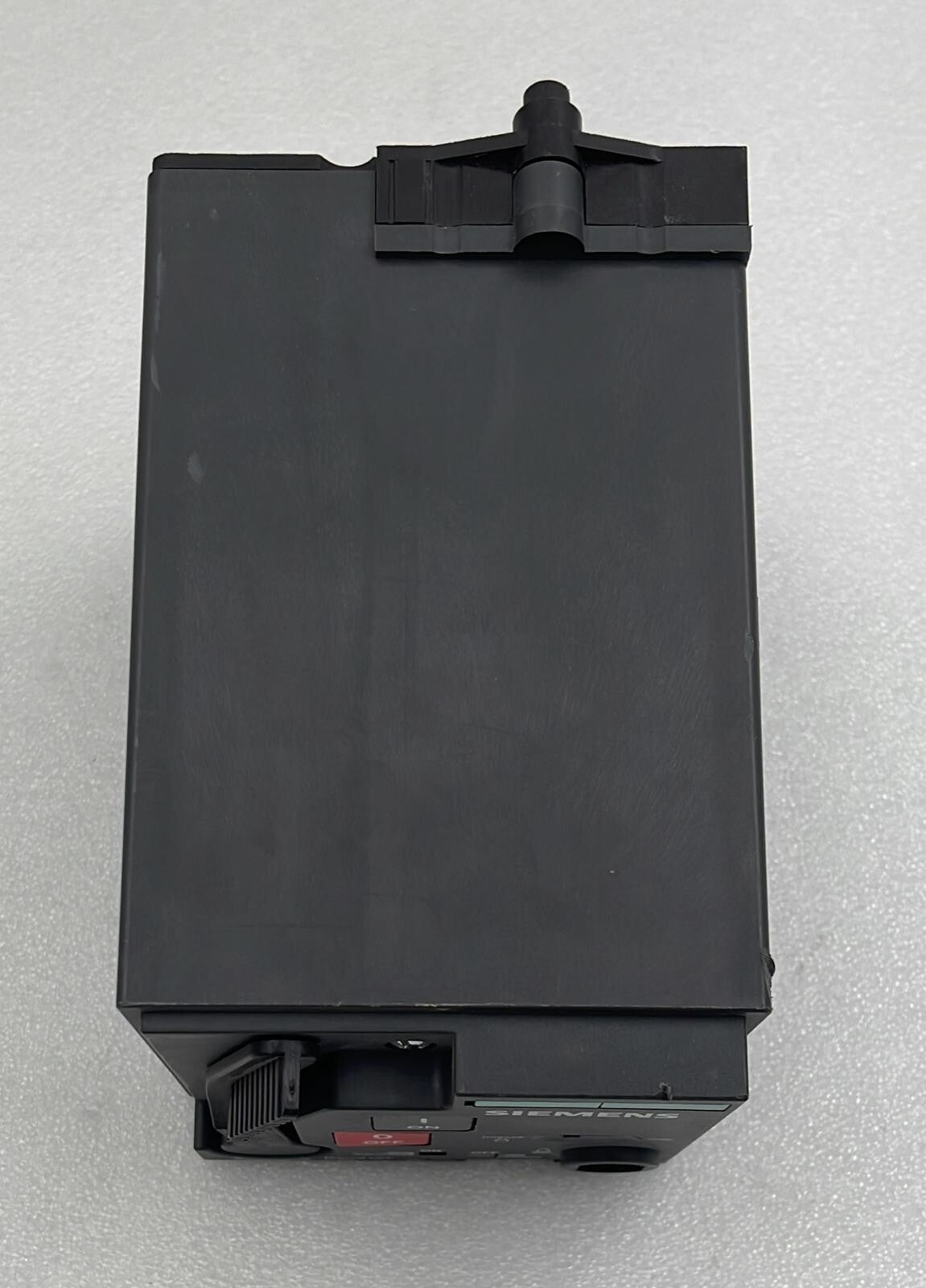 SIEMENS 3VL9300-3MQ00 FR Remote Operator Motor Drive Spring-Loaded Circuit Break