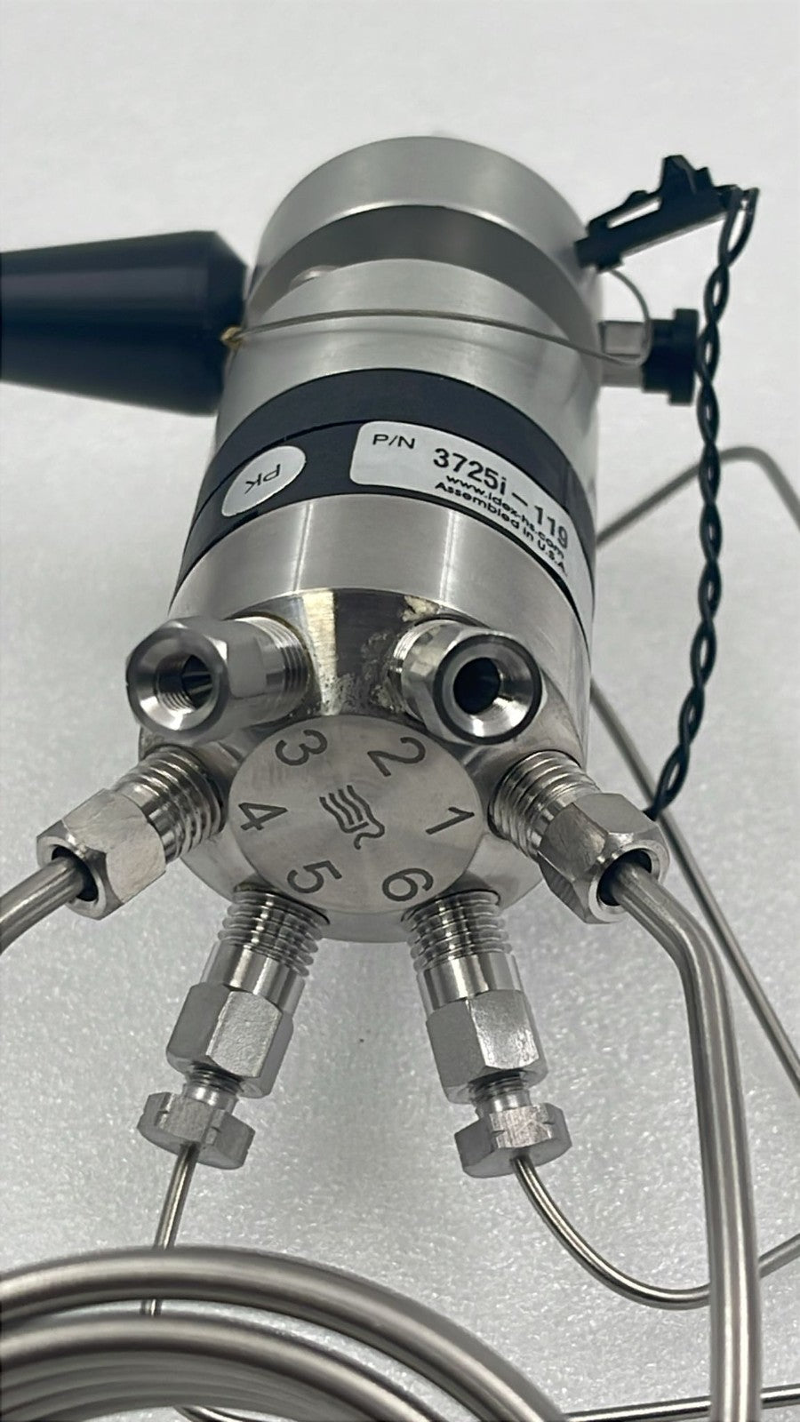 Rheodyne 3725i-119 preparative sample injector valve with 5 mL loop for chromatography systems