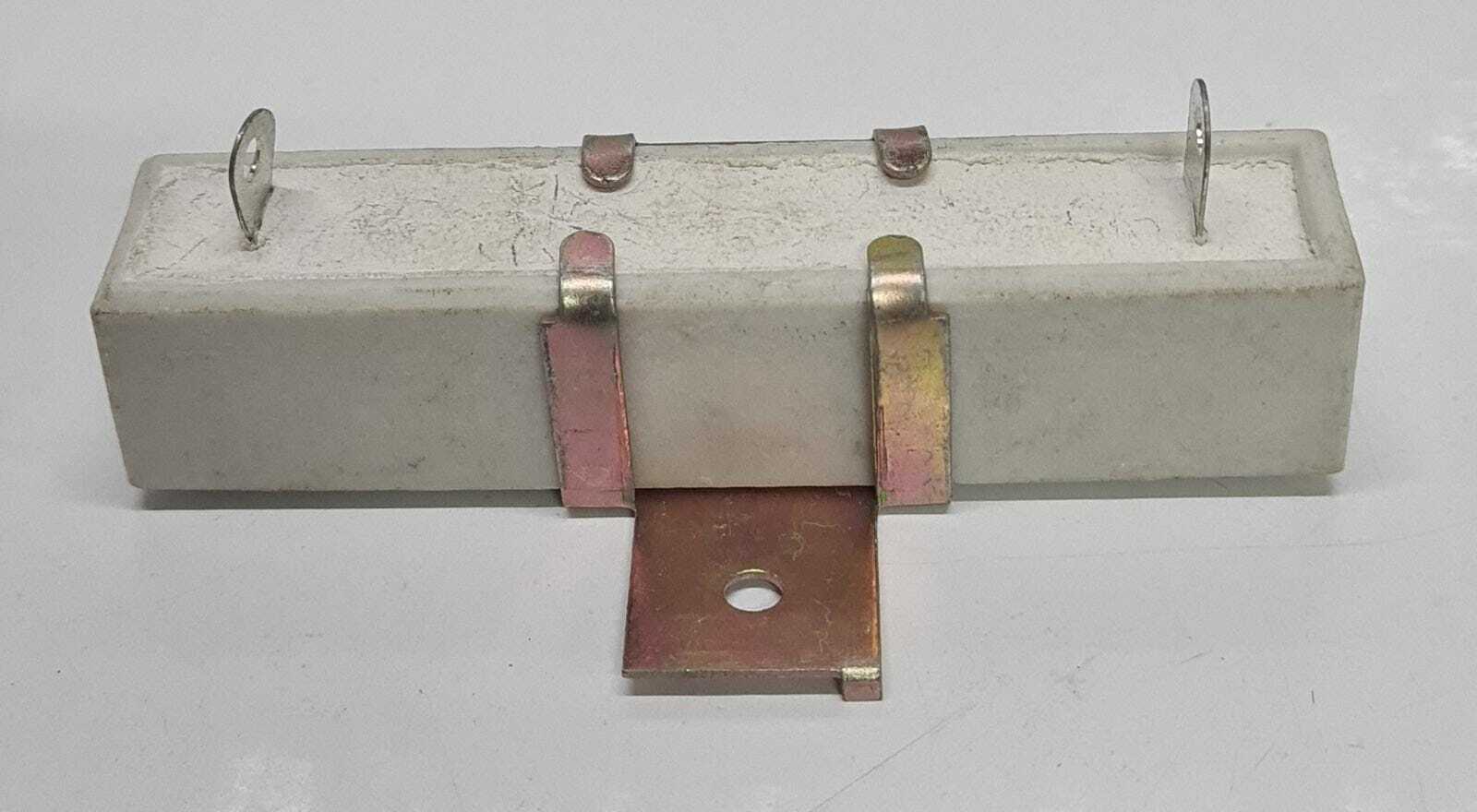 [LOT 4] RES CHAS MNT 40W 22 OHM J Ceramic Power Resistor 90X20X20 mm