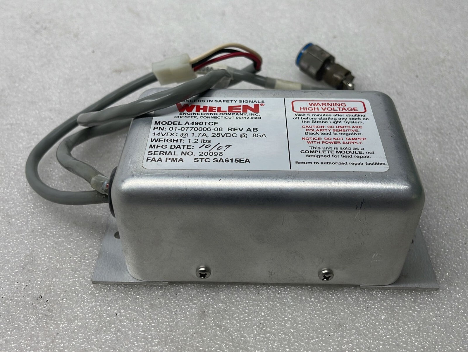 WHELEN STROBE POWER SUPPLY  A490TCF P/N 01-0770006-08 W/ AMPHENOL JD38999/26WA9
