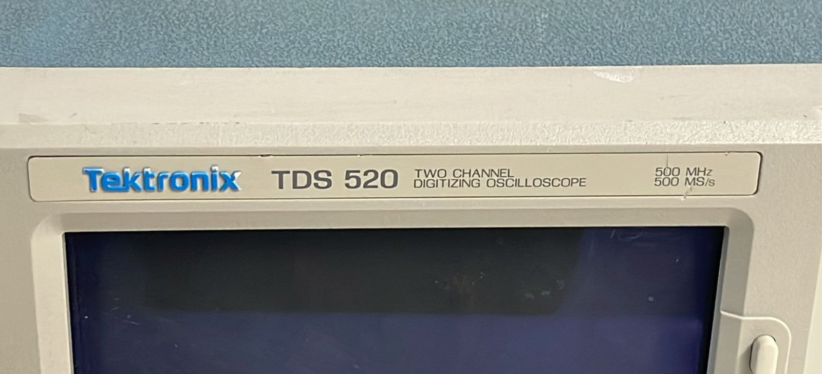 Tektronix TDS 520 Two-Channel Digital Oscilloscope 500MHz 500MS/s
