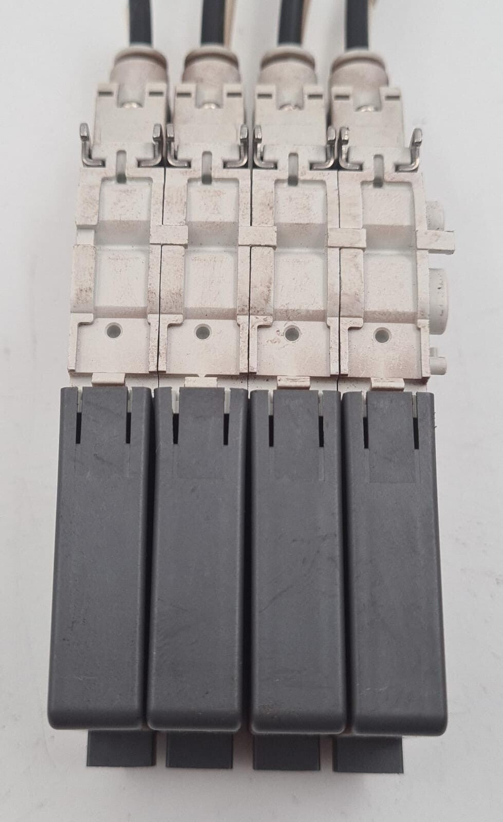 [LOT OF 4] SMC solenoid valve Bank 4* SQ1141-5LO-C4