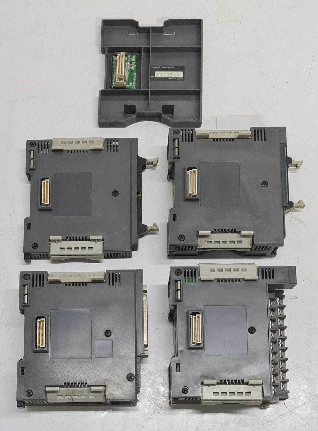 Keyence KV-B16R KV-300 CPU KV-C16X Input KV-L2 Relay Output module - AS IS