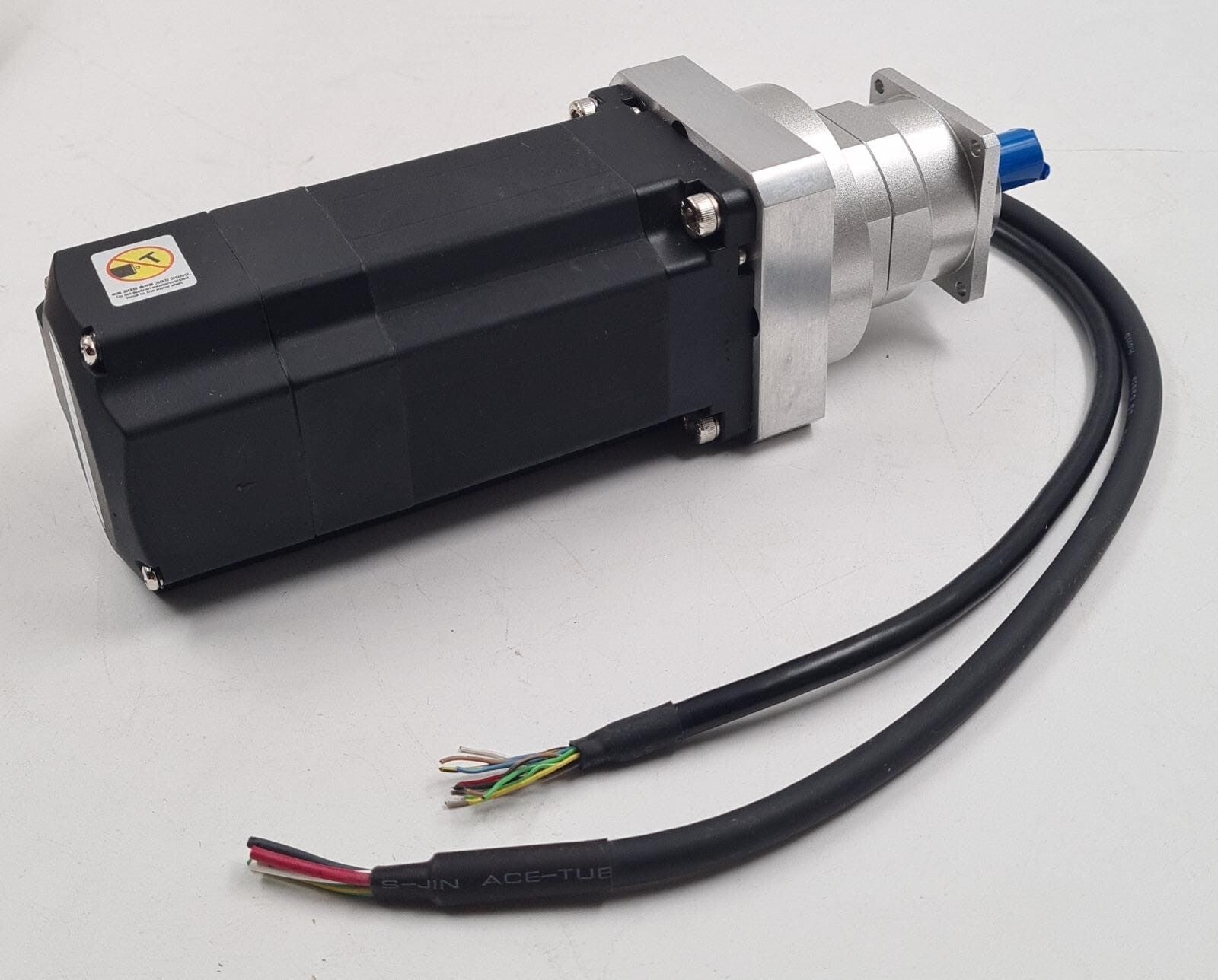 NEW - ELMO SERVO MOTOR ENZ-04DF4N2E-G5 & NIDEC SHIMPO VRB-042-5-K3-14