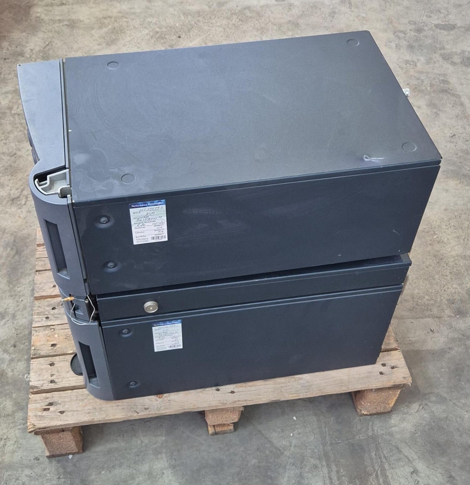 Waters Acquity Binary Solvent Manager 186015001 & 186015005 Sample Manager AS-IS