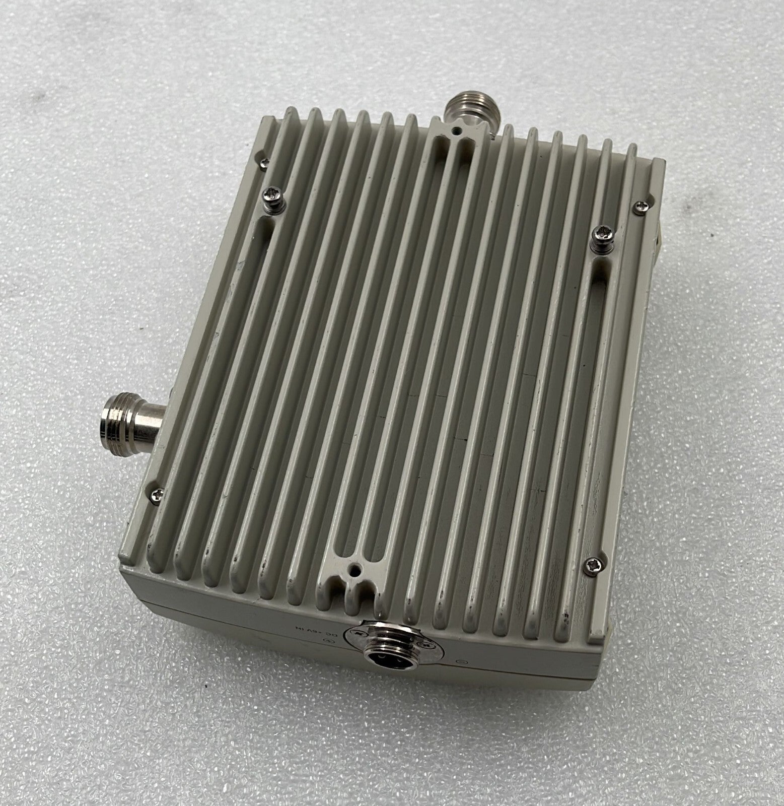 ActiPass RF & Microwave UMTS Pico Repeater APRF-W2107B