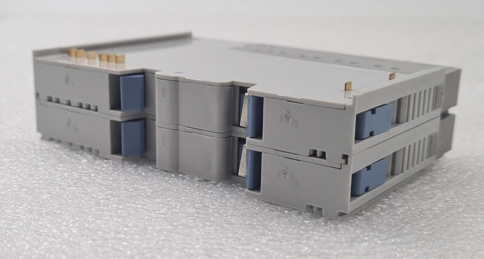 [LOT OF 2] CREVIS ST-2328 8-Digital Inputs Module W/ ST-RTB